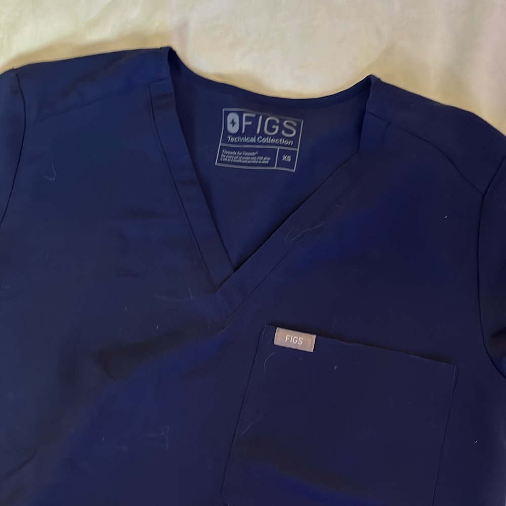 Figs Scrub Top Navy Blue